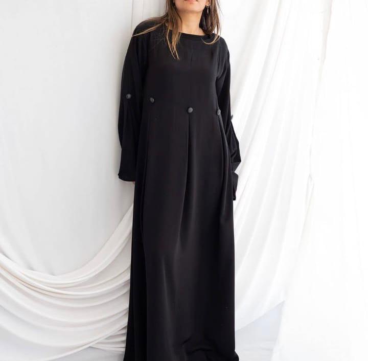 ABAYA WITH BUTTON DETAILING AIRFLOW FABRIC