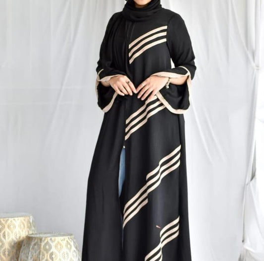 ABAYA WITH HALF ZIP DETAILING FAN DETAIL SLEEVE